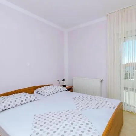 Palma 4 * トロギール